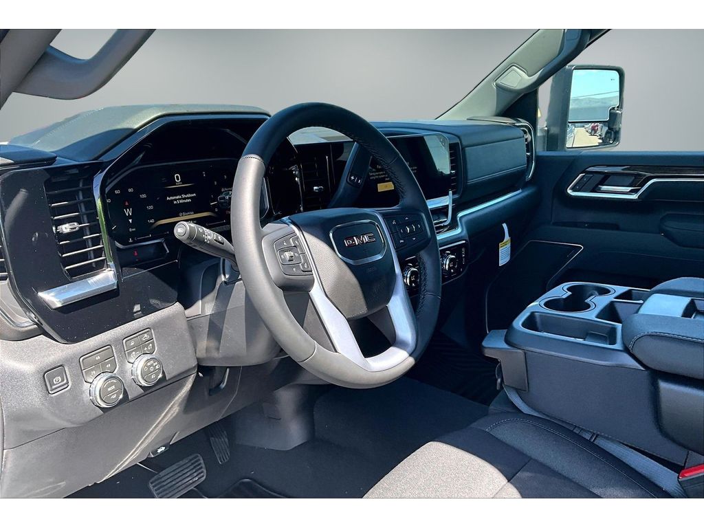 2026 GMC Sierra 3500HD SLE - Photo 7