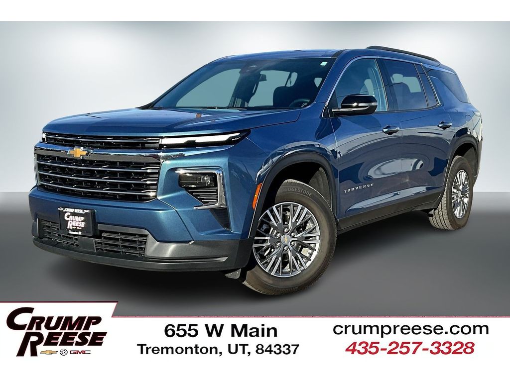 2025 Chevrolet Traverse LT's photo