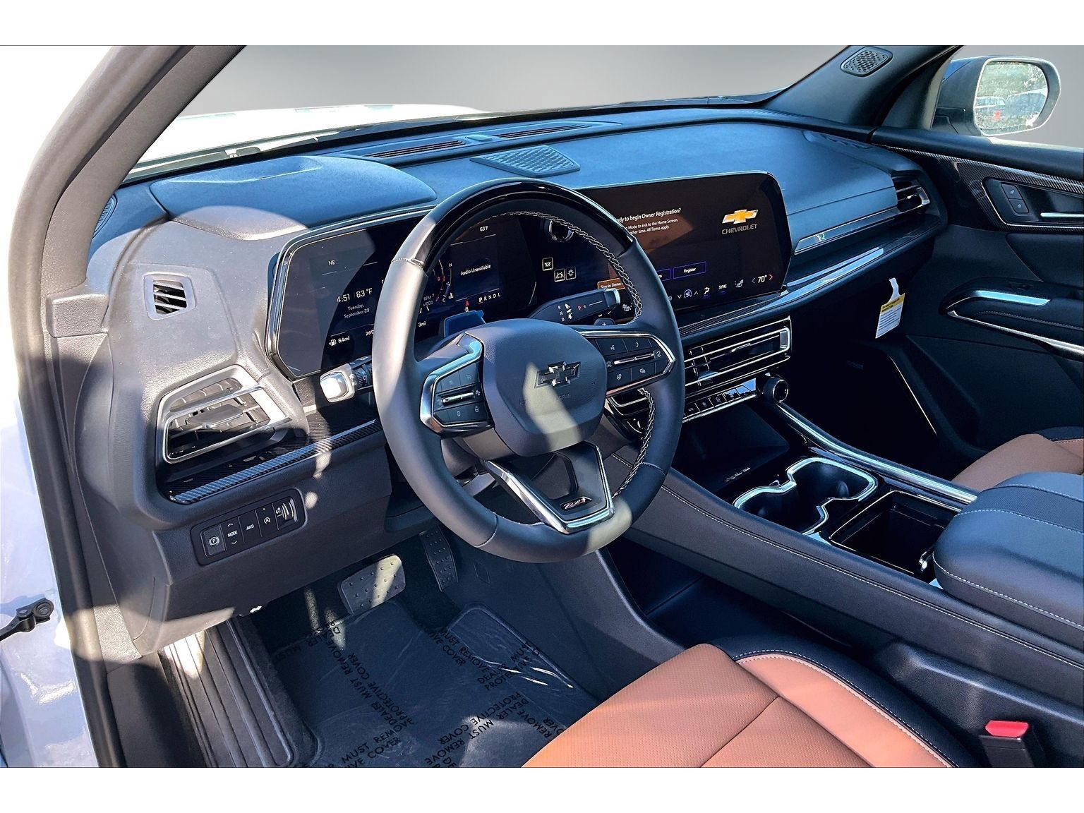 2027 Chevrolet Traverse Z71 - Photo 6