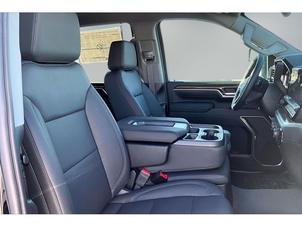 2026 Chevrolet Silverado 2500 HD LT - Photo 11