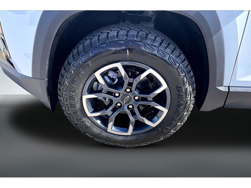 2026 Chevrolet Equinox ACTIV - Photo 13