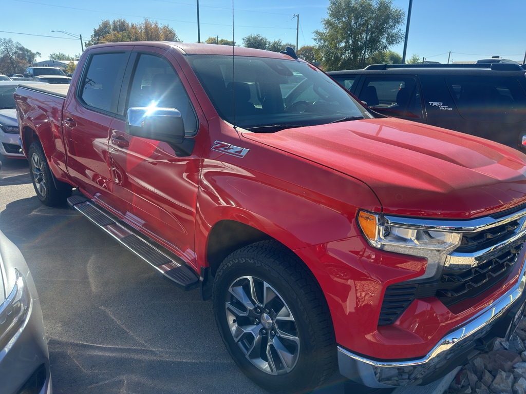 Used 2024 Chevrolet Silverado 1500 LT Truck