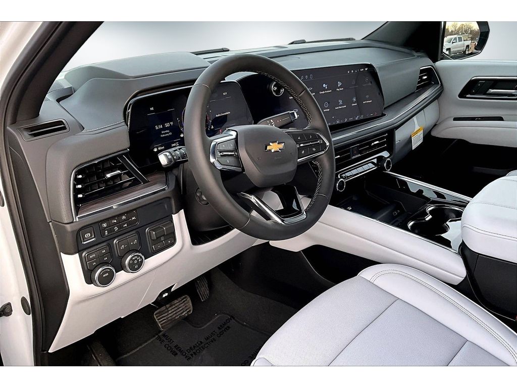 2026 Chevrolet Suburban Premier - Photo 7