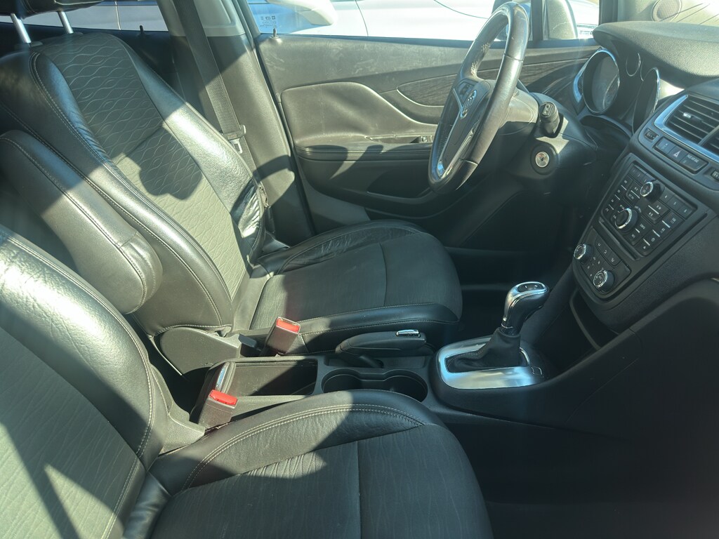 2016 Buick Encore Convenience photo 3