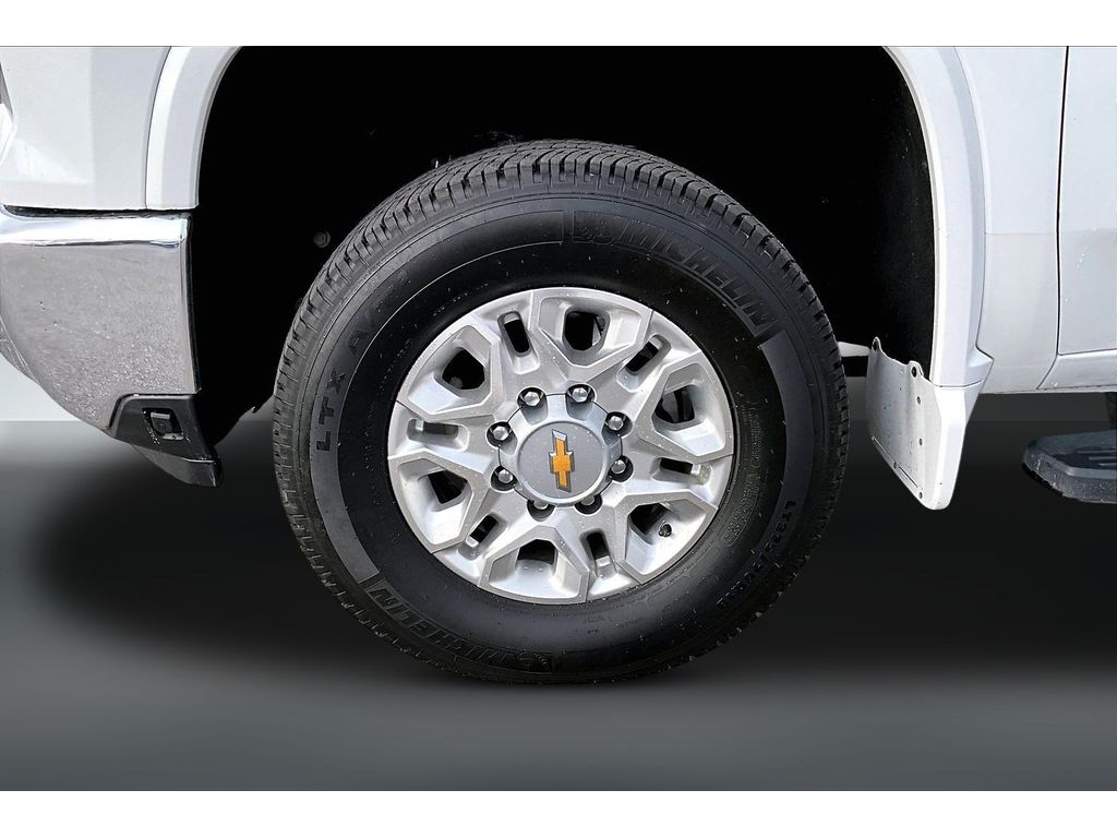 2024 Chevrolet Silverado 3500HD LT - Photo 34