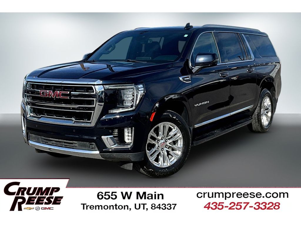 2023 GMC Yukon SLT 4X4's photo