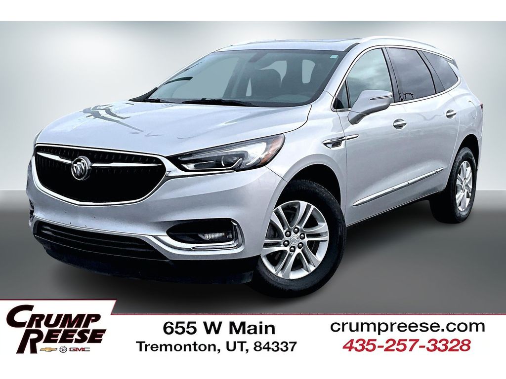 2020 Buick Enclave Essence's photo