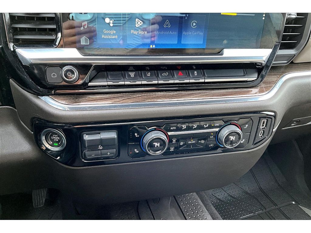 2024 Chevrolet Silverado 3500HD LT - Photo 16