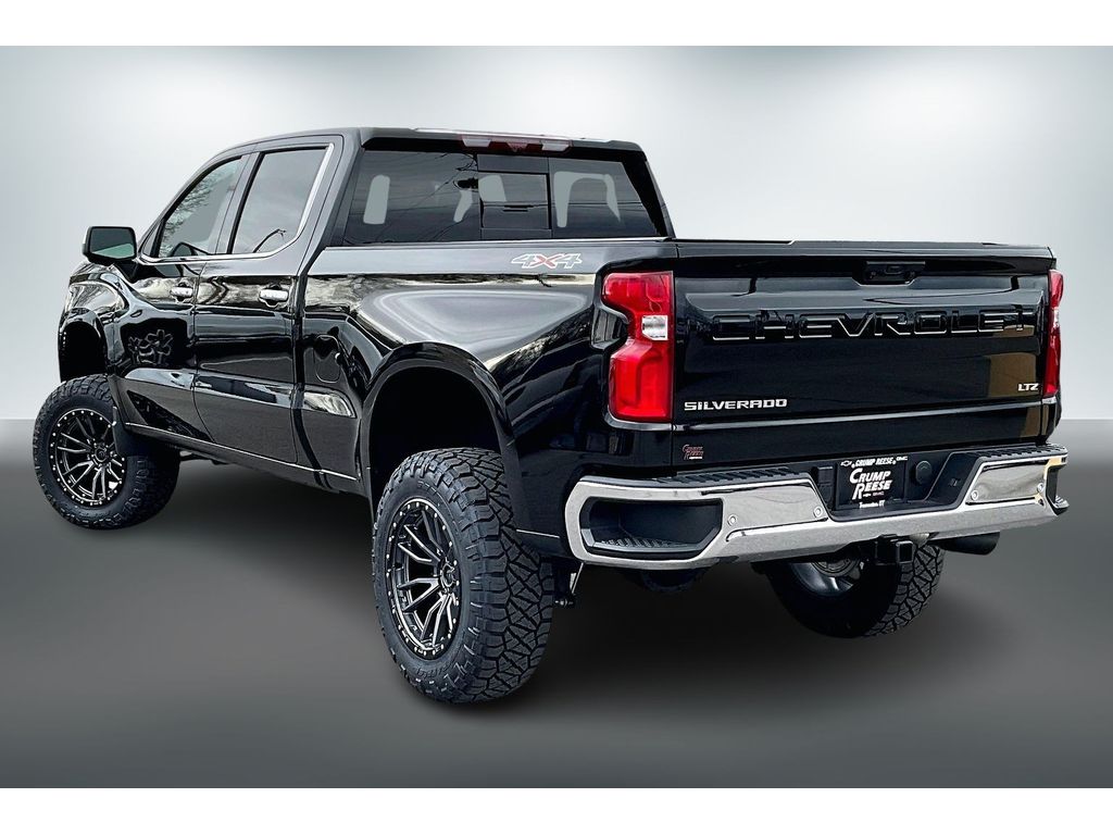 2026 Chevrolet Silverado 1500 LTZ - Photo 3