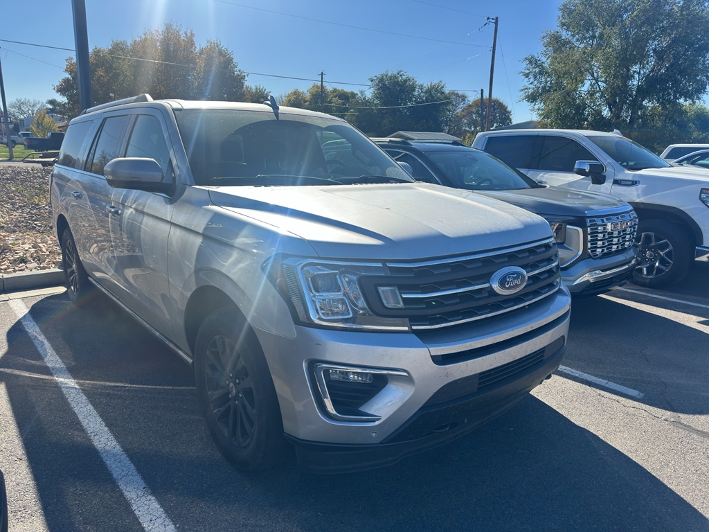 2019 Ford Expedition Limited's photo