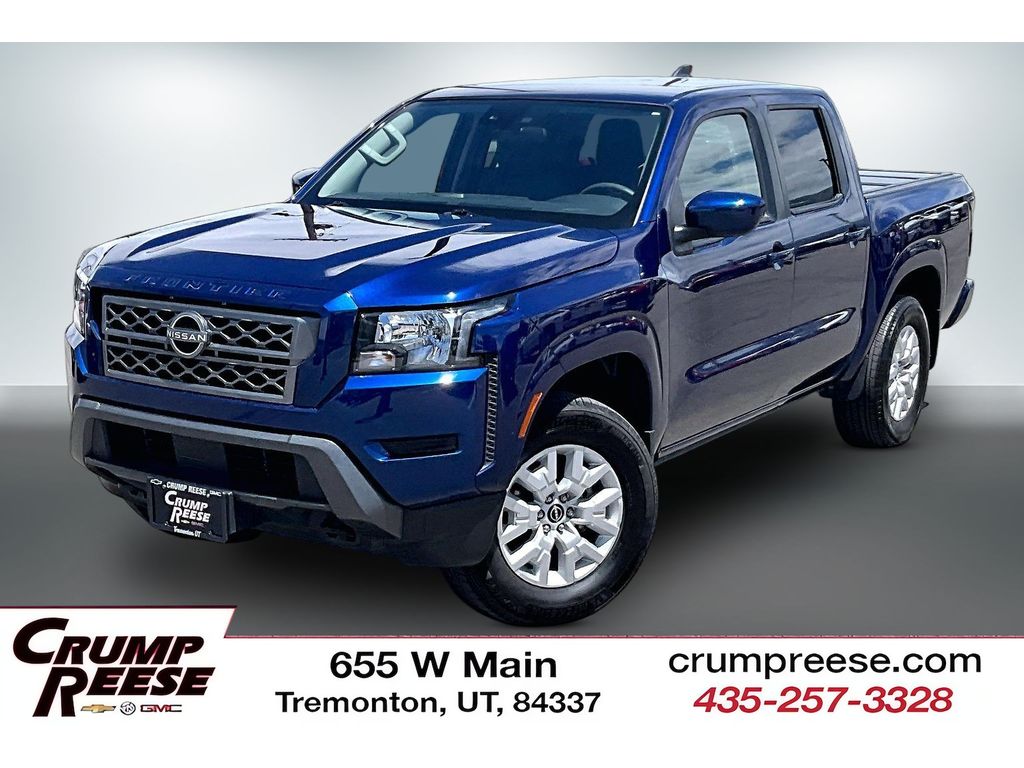 2022 Nissan Frontier SV Crew Cab 4X4 SWB's photo