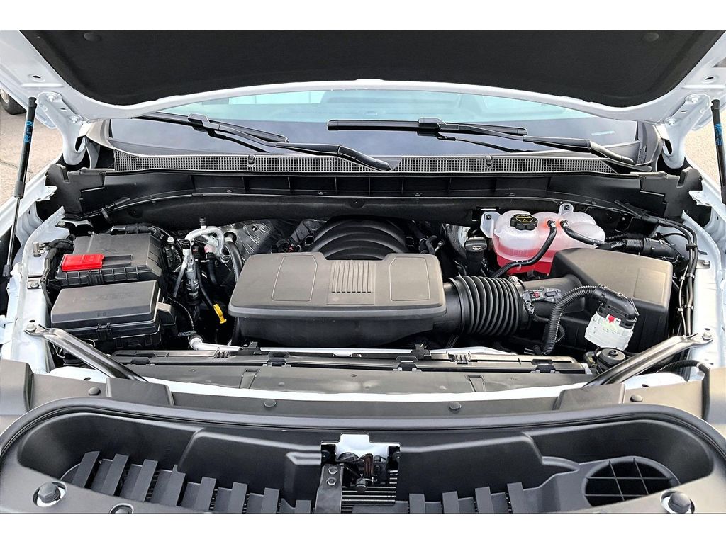 2026 Chevrolet Suburban Premier - Photo 12