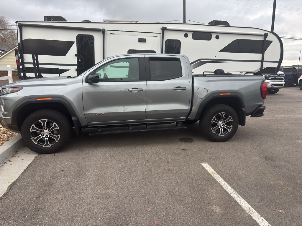 2023 GMC Canyon AT4's photo