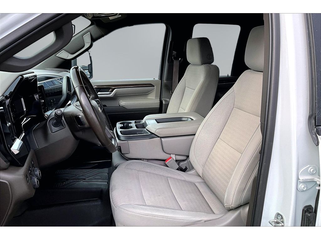 2024 Chevrolet Silverado 3500HD LT - Photo 22