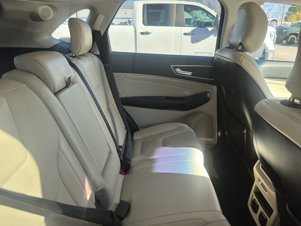 Used 2017 Ford Edge Titanium