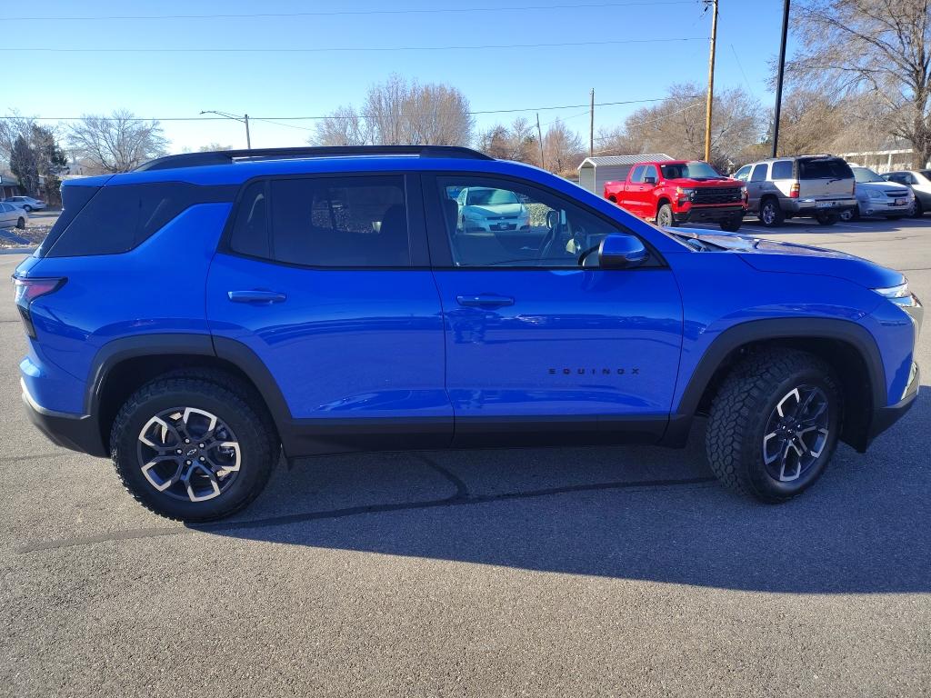 2025 Chevrolet Equinox ACTIV photo 2