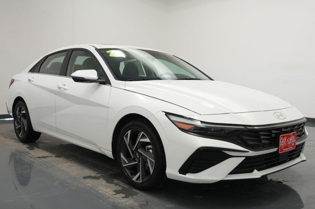 2026 Hyundai Elantra Sedan 