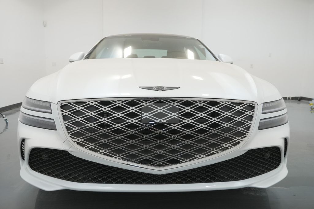 2025 Genesis G80 2.5T Advanced photo 2