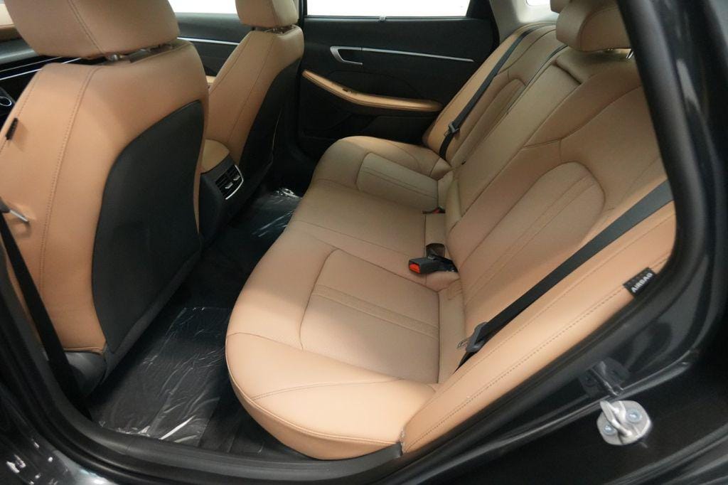 2025 Hyundai Sonata Hybrid Limited - Photo 22