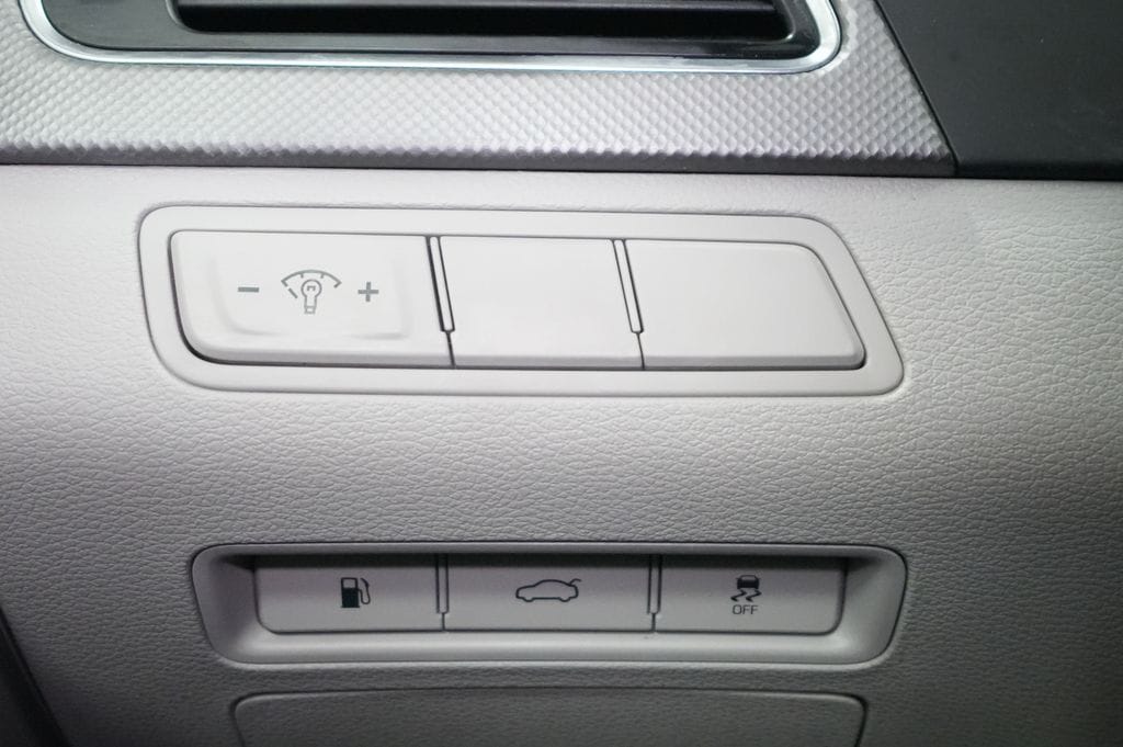 2017 Hyundai Sonata Base - Photo 34