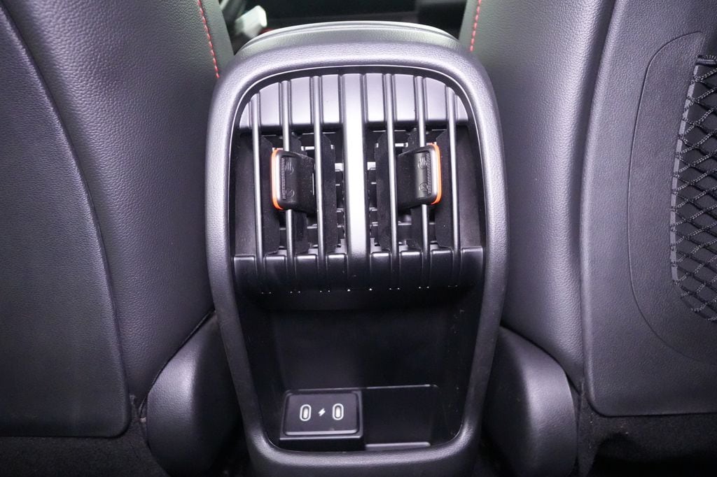 2024 Hyundai Kona N Line - Photo 21