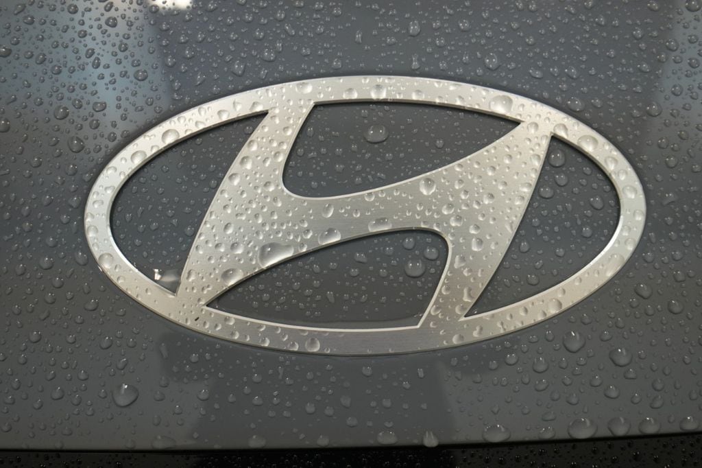2025 Hyundai Sonata SEL - Photo 12
