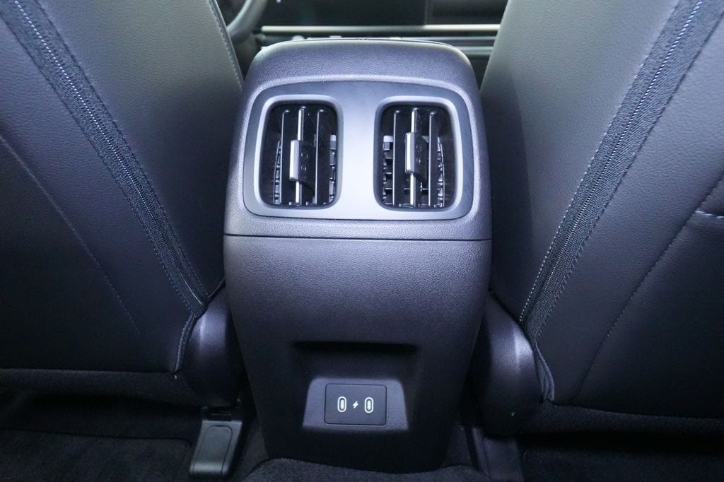 2025 Hyundai Santa Cruz SEL - Photo 19