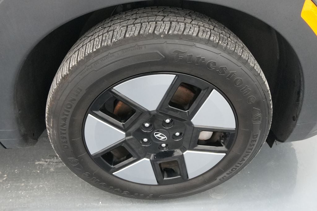 2025 Hyundai Santa Fe SEL - Photo 12