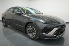 2025 Hyundai Sonata Hybrid Limited Sedan