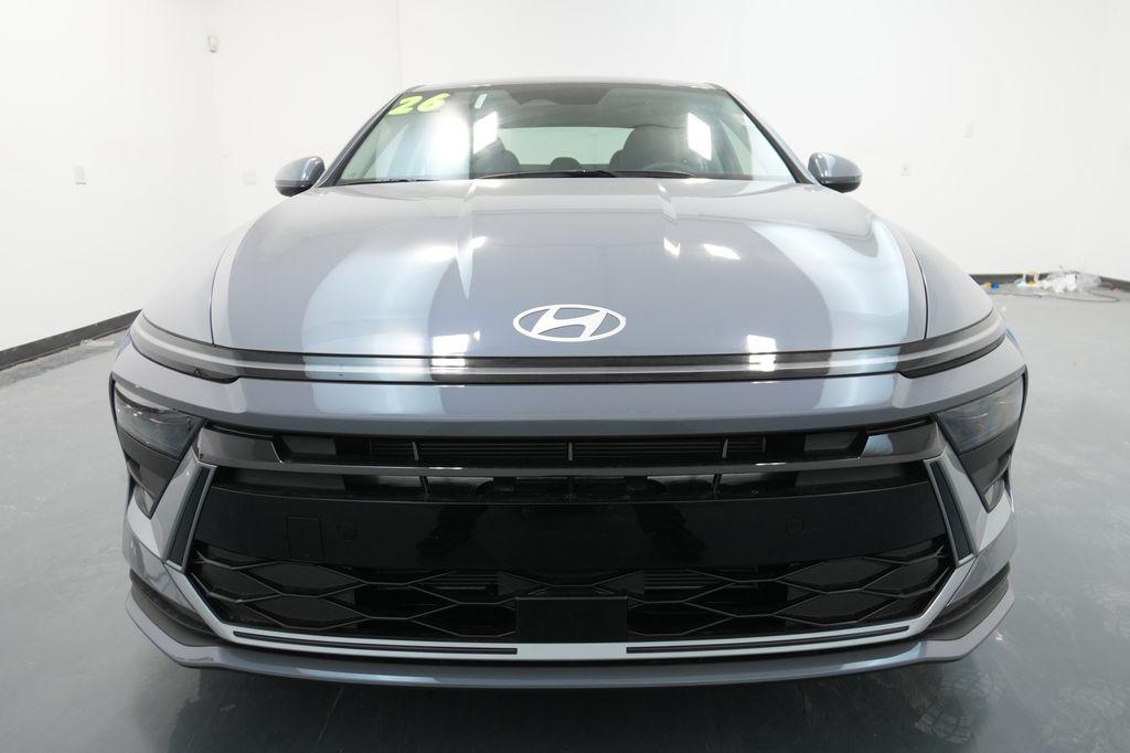 2026 Hyundai Sonata SE photo 2