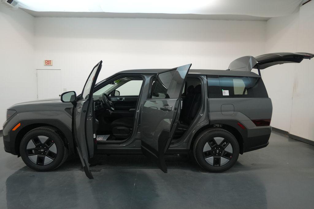 2026 Hyundai Santa Fe SE - Photo 28