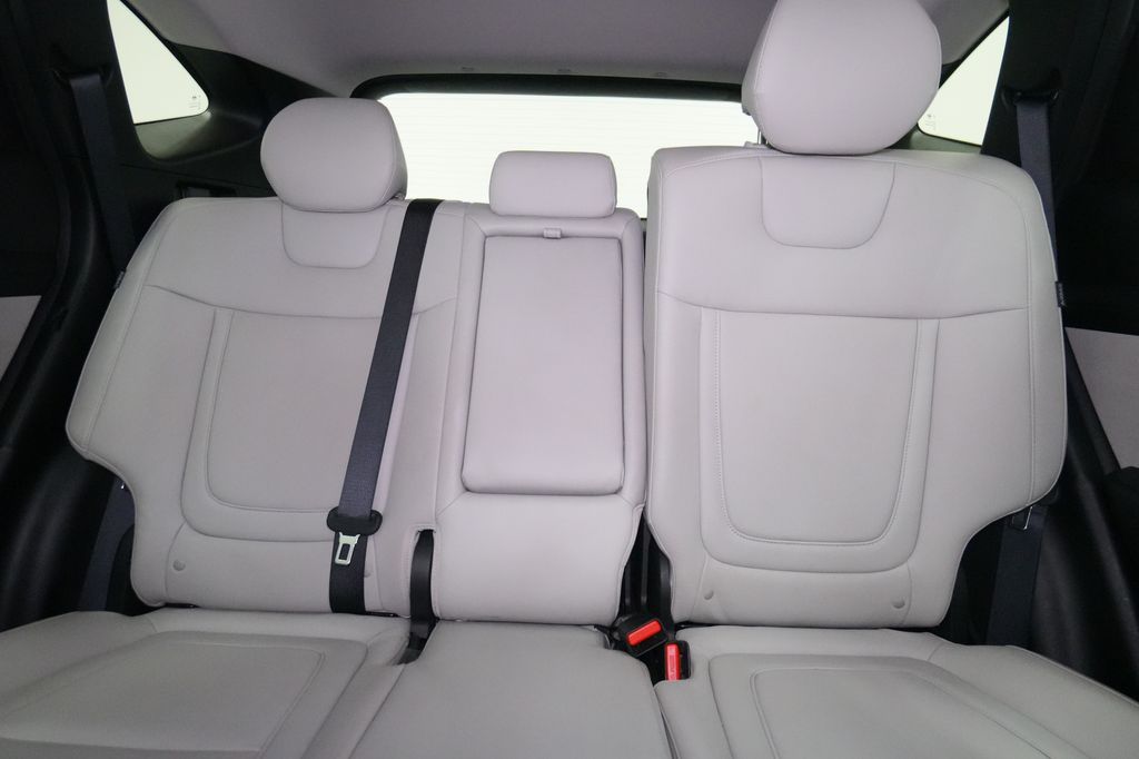 2025 Hyundai Tucson SEL Convenience - Photo 17
