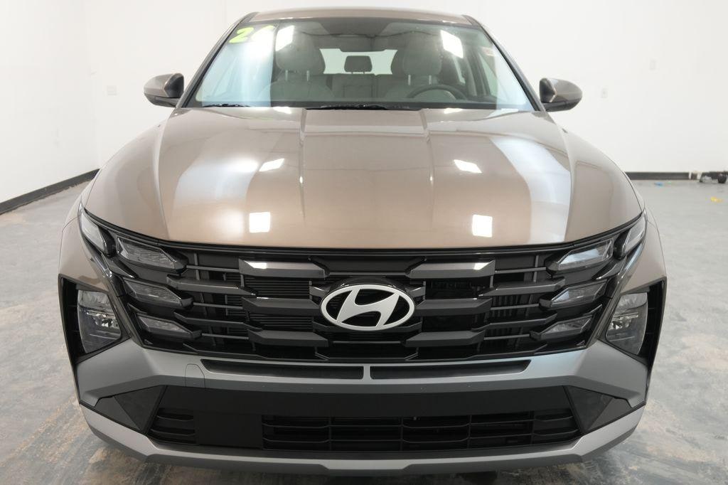 New 2026 Hyundai Tucson Hybrid Blue SUV