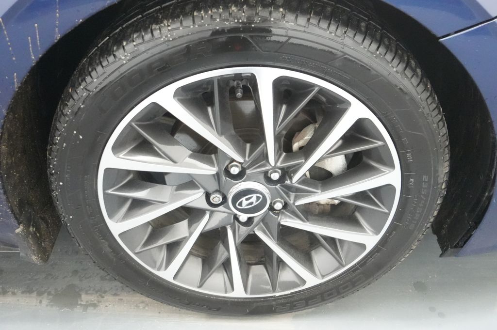 2022 Hyundai Sonata Limited - Photo 11