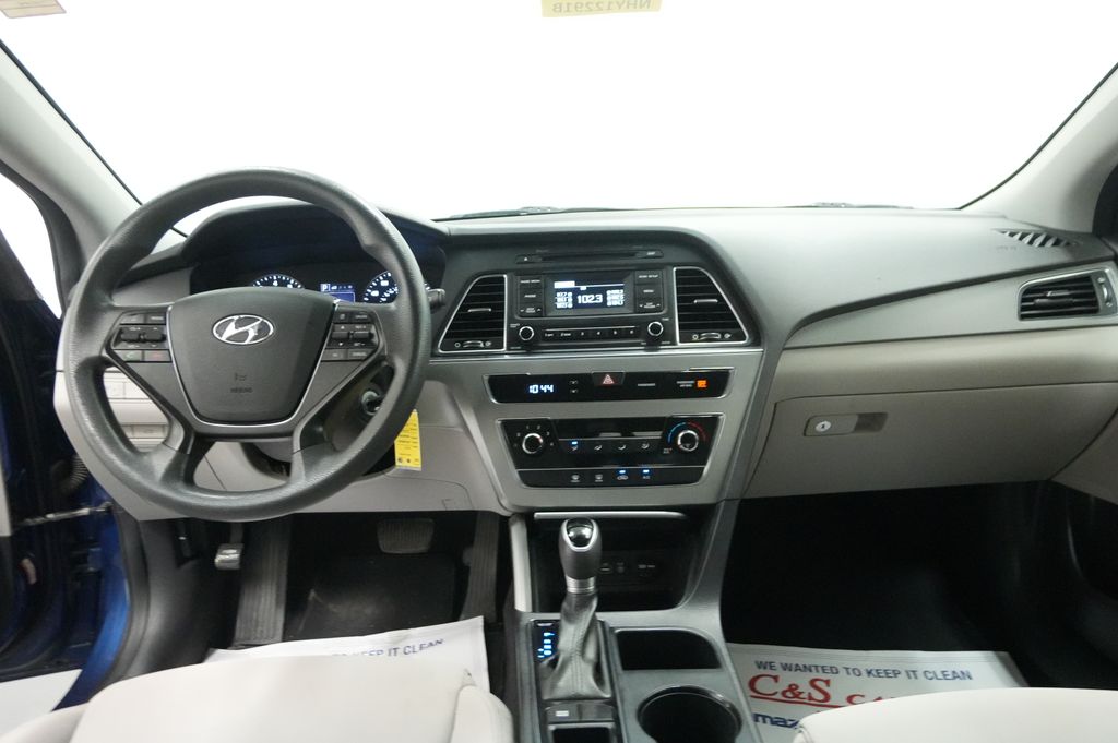 2017 Hyundai Sonata Base - Photo 26