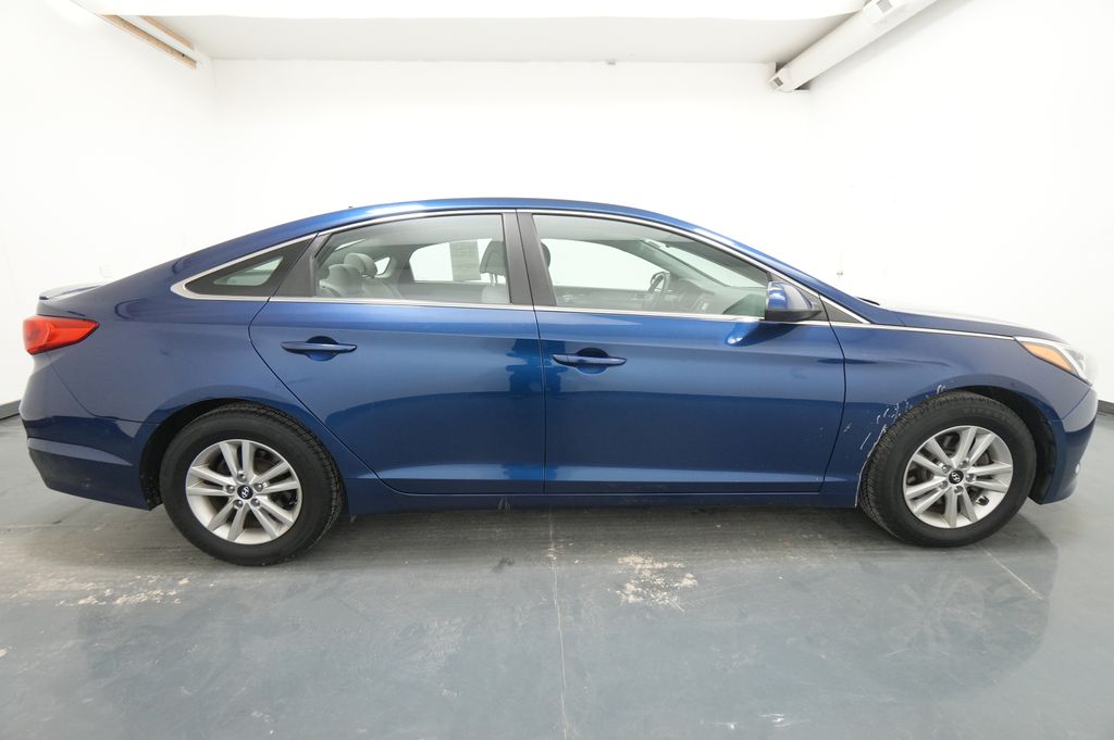 2017 Hyundai Sonata Base - Photo 10