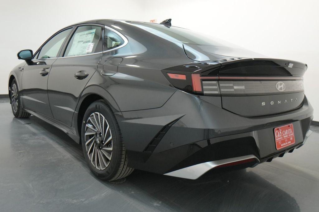 2025 Hyundai Sonata Hybrid Limited - Photo 6