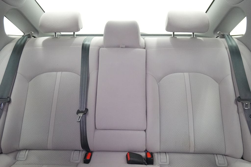 2017 Hyundai Sonata Base - Photo 16
