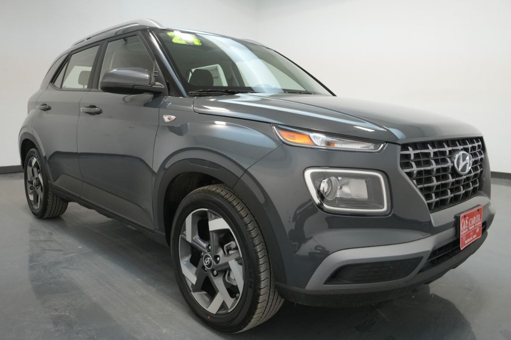 2024 Hyundai Venue SEL