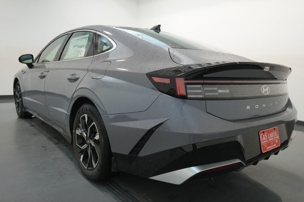2025 Hyundai Sonata SEL - Photo 7
