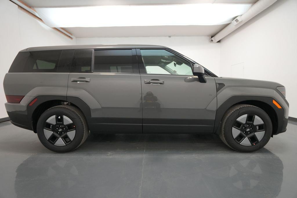 2026 Hyundai Santa Fe SE - Photo 9