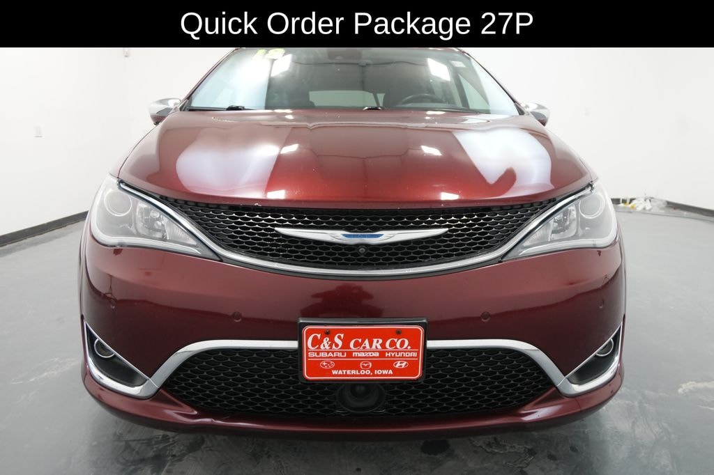 Used 2018 Chrysler Pacifica Limited Van
