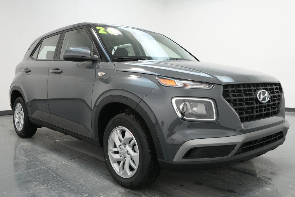2026 Hyundai Venue SE IVT's photo