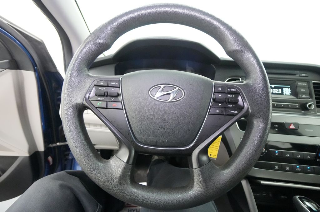 2017 Hyundai Sonata Base - Photo 32