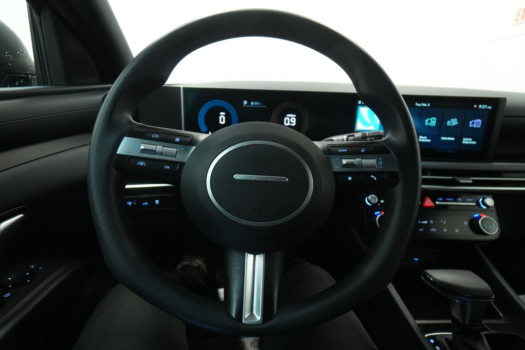 2025 Hyundai Santa Cruz SEL - Photo 35
