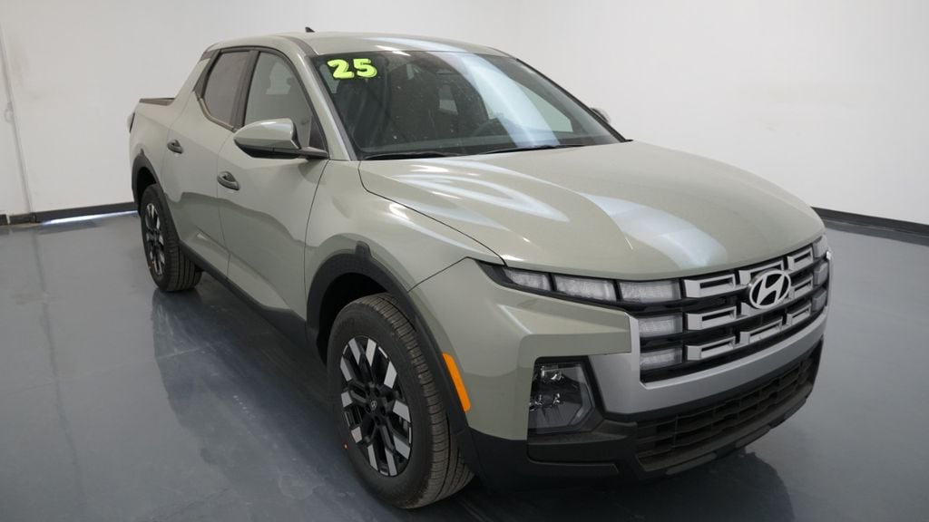 2025 Hyundai Santa Cruz SE's photo