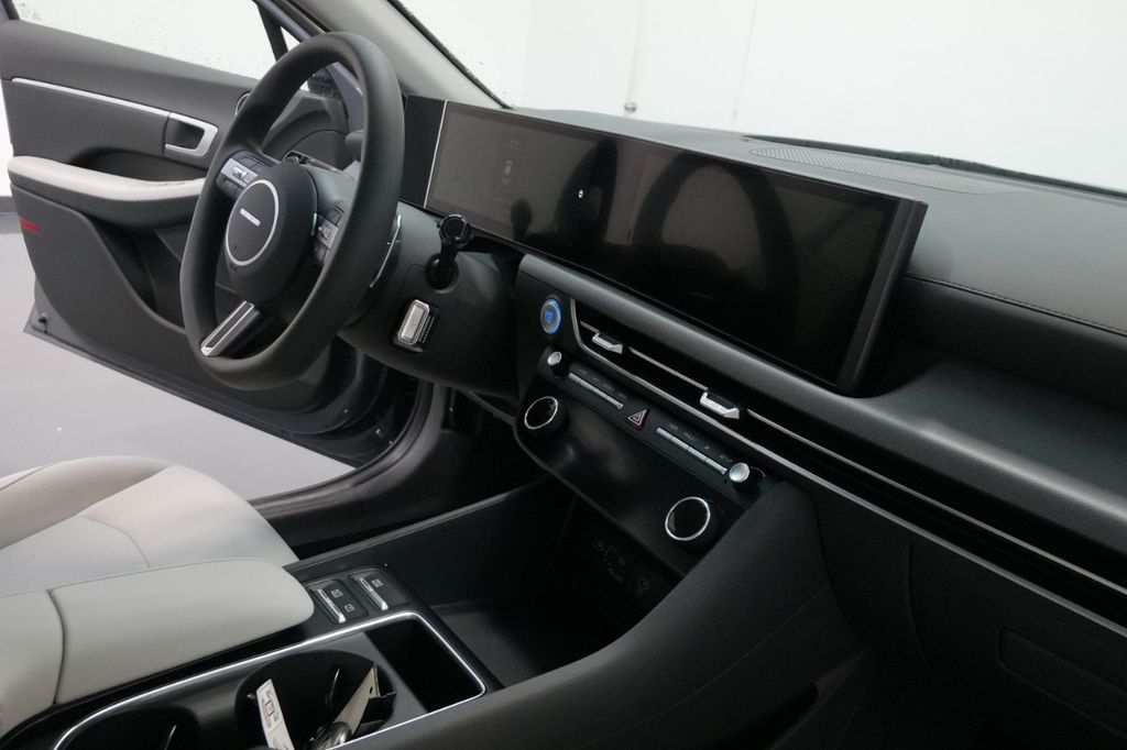 2025 Hyundai Sonata SEL - Photo 25