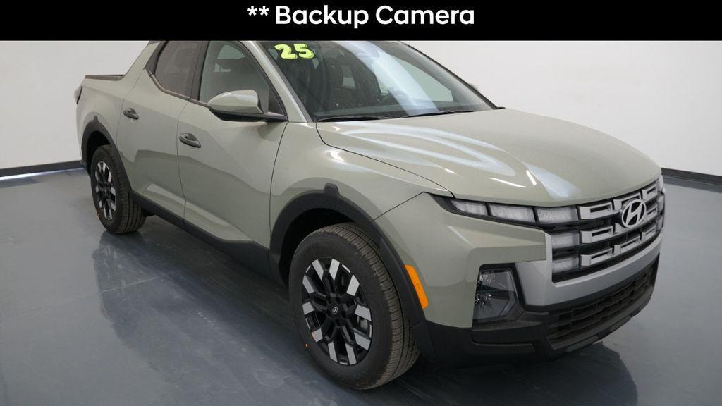 New 2025 Hyundai Santa Cruz SE AWD Truck