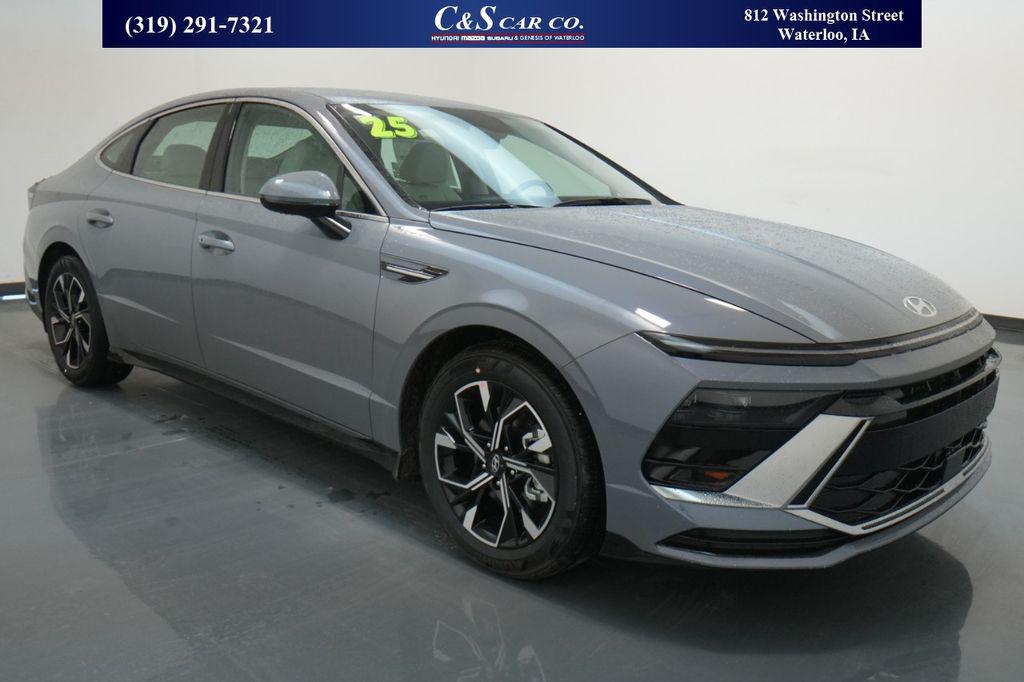 2025 Hyundai Sonata Sedan  2025 Hyundai Sonata Sedan