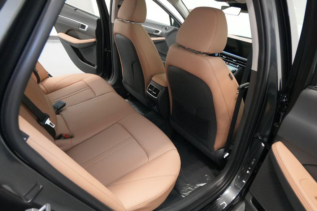 2025 Hyundai Sonata Hybrid Limited - Photo 29